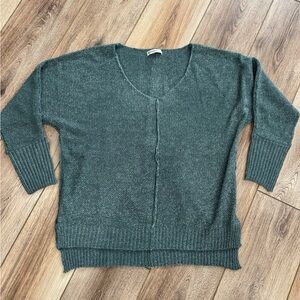 Zenana Ash Jade Knit Hi/Low Sweater Size M